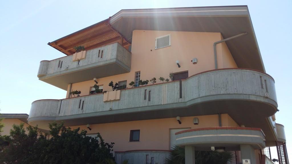 צ'יטה סנט'אנג'לו B&B Mirella מראה חיצוני תמונה