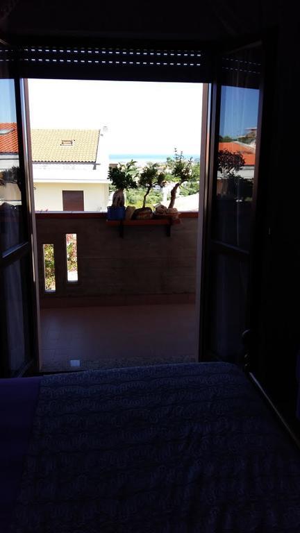 צ'יטה סנט'אנג'לו B&B Mirella מראה חיצוני תמונה