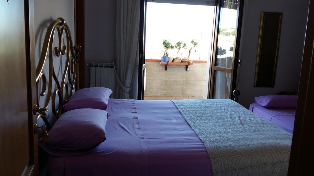 צ'יטה סנט'אנג'לו B&B Mirella מראה חיצוני תמונה